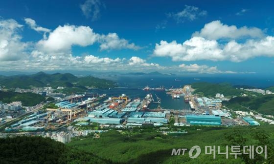 경남 거제도 옥포항에 위치한 대우조선해양 옥포조선소 전경. /사진=대우조선해양