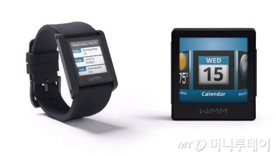 안드로이 웨어 기기들