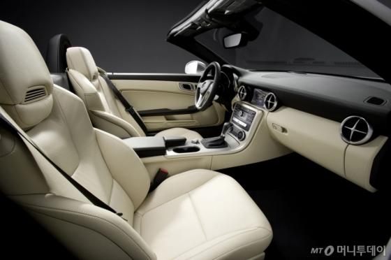 SLK-Class Interior /사진제공=메르세데스-벤츠 코리아