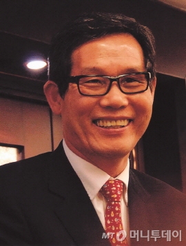 김언호 이사장 /사진제공=출판도시문화재단