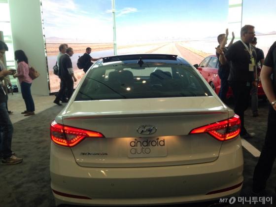 안드로이드 오토 탑재한 소나타