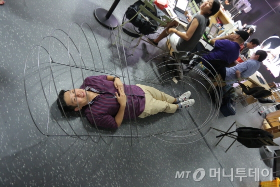 '웨어러블 해카톤' 창작워크숍, IVAAIU City Planning과 박준호 협업 /사진제공=아트센터 나비