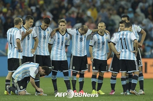 2014 브라질 월드컵 4강전 네덜란드와 경기에서 승부차기 끝에 승리를 따낸 아르헨티나 선수들/ AFPBBNews=News1