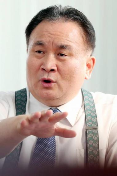 국회 법제사법위원장인 이상민 새정치민주연합 의원.