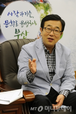 서병수 부산광역시장/사진=여주연 기자