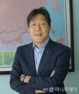 송동준 현대엔지니어링 우즈벡 지사장(사진)은 '기회의 땅' 중앙아시아가 중동이나 동남아처럼 우리에게 효자지역이 될 것으로 기대했다. / 사진=임상연 기자