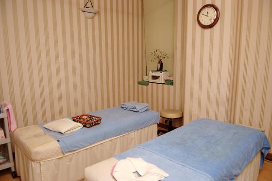 티맥스소프트는 건강관리실에 전문 마사지사가 상주하며 직원들의 건강관리를 돕고있다.