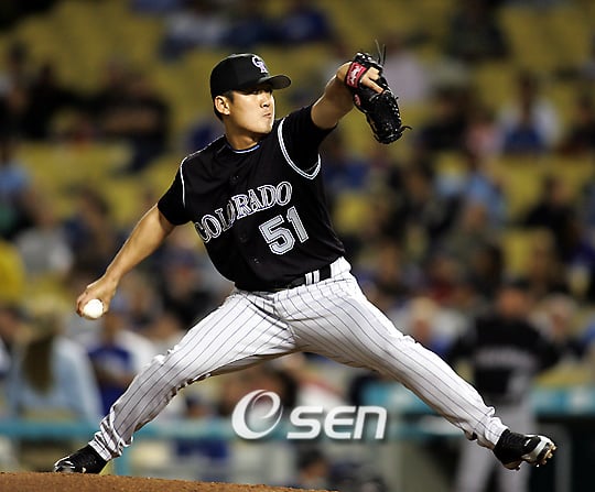 2006년 콜로라도 시절의 김선우가 다저스타디움에서 열린 경기에서 다저스를 상대로 역투하고 있다. /사진=OSEN