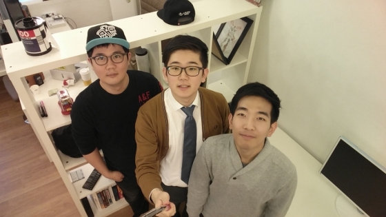 (왼쪽부터)김경호 CTO(기술이사), 이문주 대표, 박종찬 경영관리팀장/사진=모두의지도 제공