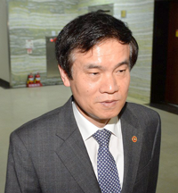 이상민 법사위원장