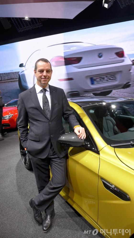 미국 디트로이트 코보센터에서 열린 '2015 북미 국제오토쇼'에서 만난 프란치스코 반 밀 BMW M CEO. /사진= 김미한 기자