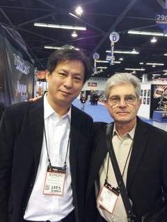 (왼쪽부터) 안정모 대표, 네드 스테인버거/사진제공=스쿨뮤직