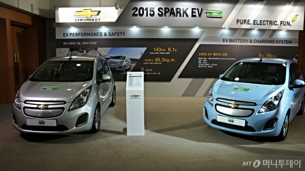 한국GM 전기차 스파크EV./사진=박상빈 기자