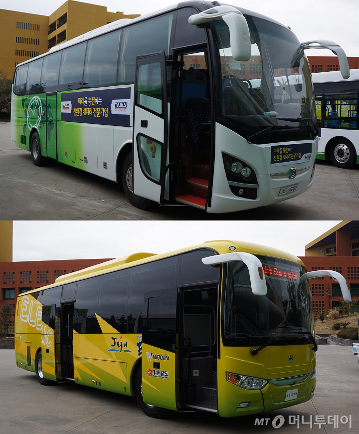 중국 상하이 자동차의 전기버스(위)와 중국 중통자동차의 전기버스(아래)./사진=박상빈 기자