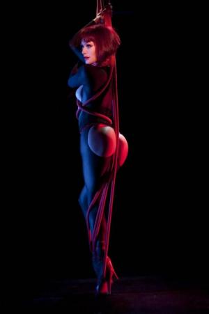 '크레이지 호스' 파리 공연 /사진제공=더블유앤펀엔터테인먼트