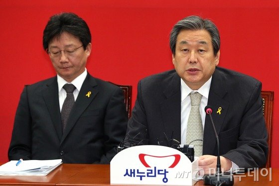 새누리당 김무성 대표가 13일 오전 서울 여의도 국회에서 열린 최고위원회의에서 모두발언을 하고 있다. / 사진=뉴스1