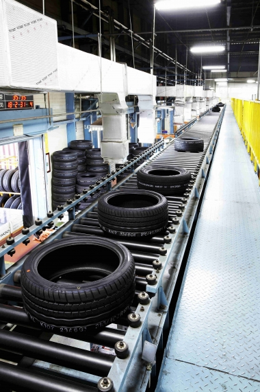 한국타이어 금산공장 내부 전경./사진제공=한국타이어