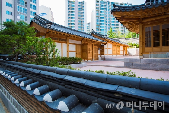 래미안 마포 리버웰 단지내 한옥. /사진=삼성물산