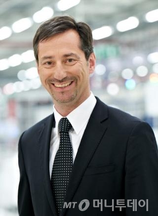 지난 21일 보쉬의 독일 뉘른베르크 제1공장에 한국 취재진의 방문을 환영해 태극기가 걸려 있다. /사진=양영권 기자