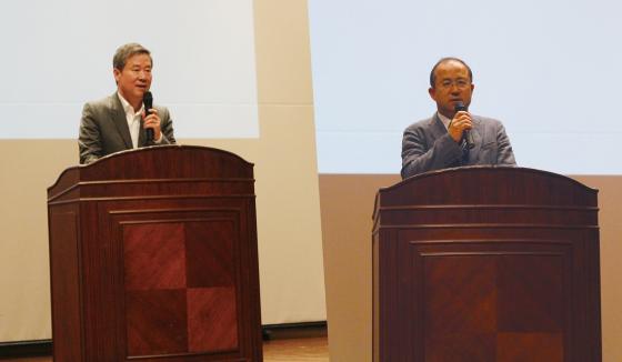 김영배 성북구청장과 김동홍 머니투데이 대학경제 부장