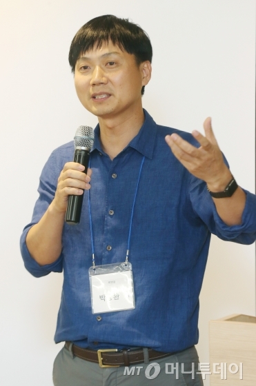 박종환 록앤올 대표가 '창업 후 엑시트까지'를 주제로 강연을 하고 있다. /사진=이동훈 기자