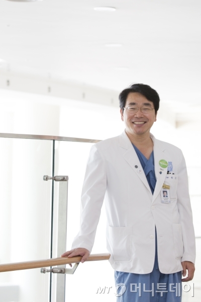 한호성 부원장은 "맞춤형 제작이 가능한 3D프린터와 생체기술을 바탕으로 한 바이오 기술의 결합이 엄청난 혁신을 이뤄낼 것"이라고 강조했다.