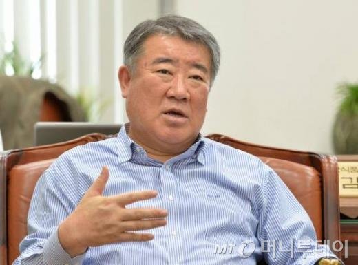 김우남 국회 농림축산식품해양수산위원장/사진=머니투데이DB