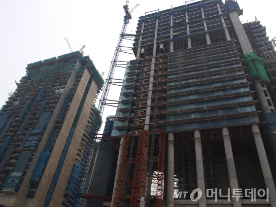 현대건설과 GS건설의 공동수주한 '마리나사우스 복합단지 개발공사' 현장 모습. / 사진=송학주 기자