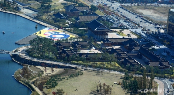 송도 G타워 전망대에서 내려다본 경원재/사진=김유경기자