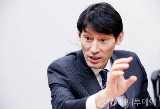 30일 오후 국회에서 진영 의원-박성민 대표 대담