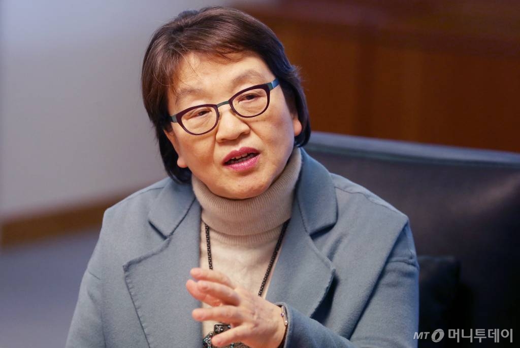 차분한 말투로 국립중앙박물관의 현황을 설명하던 김영나 국립중앙박물관장은 "한 해에 지방 박물관을 포함해 850만 명이 국립 박물관을 찾는다"고 말했다. /사진=홍봉진 기자