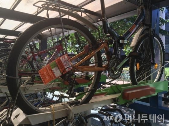 서울시내에 방치된 자전거를 서울시가 오는 30일부터 수거한다./사진=서울시