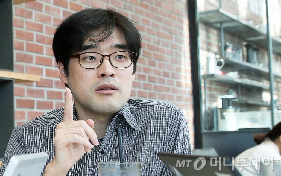 작가 정소연은 "SF소설의 특징은 '논리'와 '합리성'이다"라고 강조했다. /사진=김휘선 인턴기자