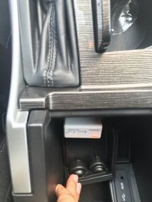 차량내 간단히 부착할 수 있는 스마트 카톡용 인터넷모듈/사진=미래부