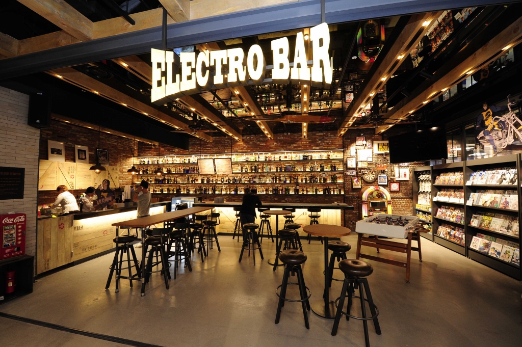 일렉트로마트 판교점 '일렉트로바'. /사진제공=이마트