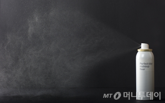 /사진=투쿨포스쿨 '퍼펙트 데이 메이크업 픽서'