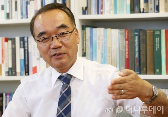 박재완 한반도선진화재단 이사장