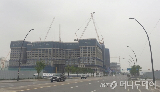 LG그룹의 연구개발(R&D) 단지인 LG사이언스파크 공사현장이 보인다./사진=배규민 기자
