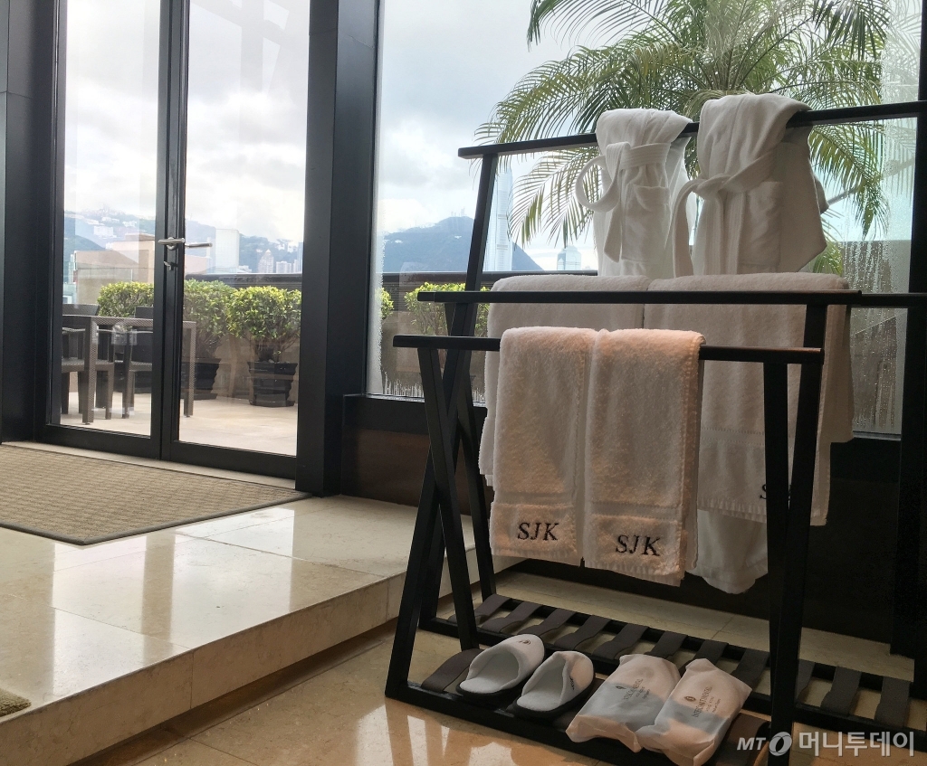 배우 송중기가 묵었던 인터컨티넨탈 홍콩의 스위트 룸. /사진제공=인터컨티넨탈 홍콩