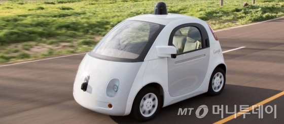 /구글이 2014년 말에 선보인 무인차 시제품 /구글 웹사이트