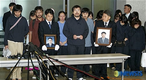 2007년 9월 2일 귀국후 기자회견 갖는 아프간 피랍자들./사진=뉴시스