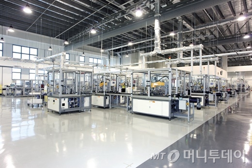 다이슨의 싱가폴 웨스트파크 디지털 모터 제조 공장 내부/사진제공=다이슨