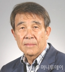 이호철 소설가가 18일 향년 85세로 별세했다./사진제공=문화체육관광부
