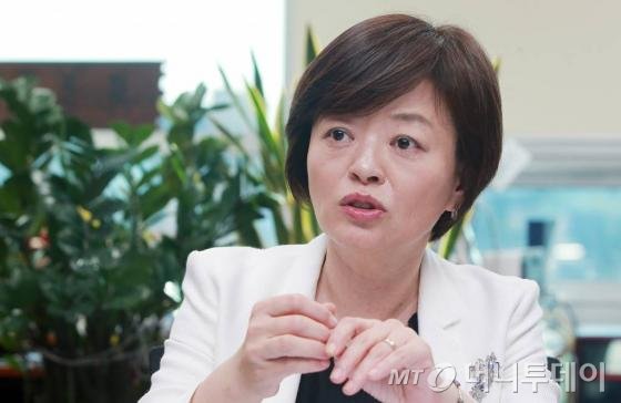 일본 미타카스토커 살인사건의 공판이 지난 3월 시작됐다. 일본 사법당국은 범인에게 살인죄에 더해 복수의 포르노 관련 처벌법 위반 혐의를 추가했다./사진=일본NNN방송 캡쳐
