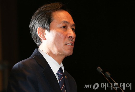 우상호 더불어민주당 원내대표. 2016.12.12/뉴스1 <저작권자 © 뉴스1코리아, 무단전재 및 재배포 금지>