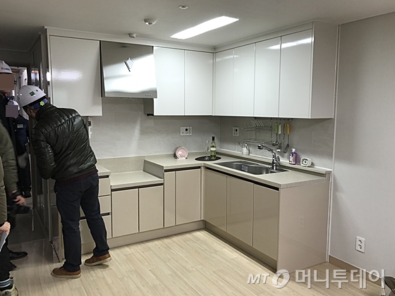 서울 구로구 오류동역 행복주택 내부. /사진=신현우 기자