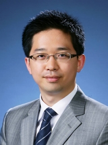 김윤오 신영증권 애널리스트