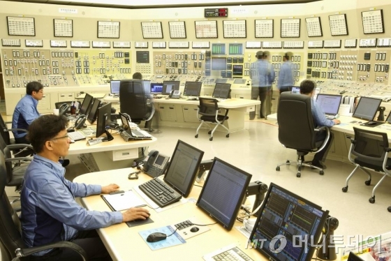 고리 원전 1호기의 주제어실 모습. /사진제공=한국수력원자력