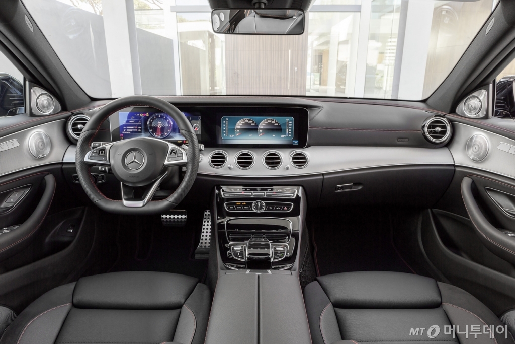 '더 뉴 메르세데스-AMG E 43 4MATIC' 내부/사진제공=벤츠코리아
