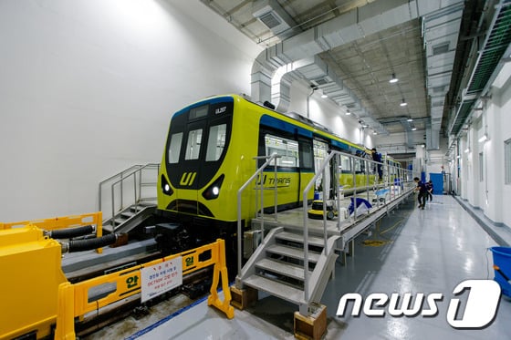 9월2일 개통되는 우이신설선 전동차 (서울시 제공)© News1